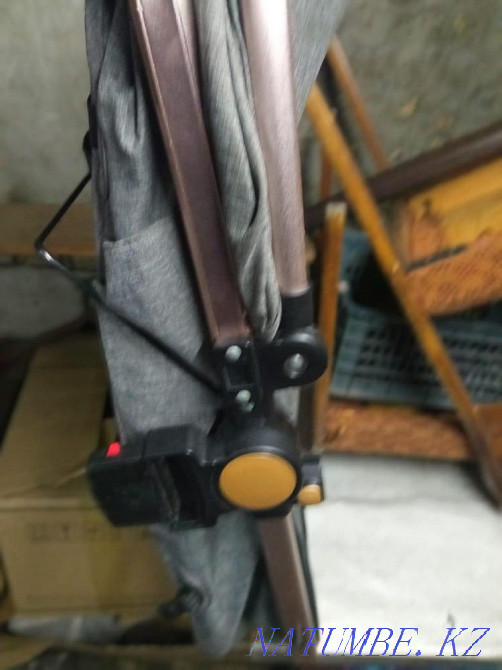 Срочно Продам коляску  - изображение 4