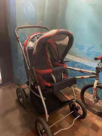Продам коляску авто кресло , качалка в отличном состояний Almaty