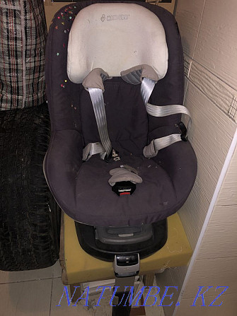 Car seat Maxi Cosi Isofix two in one Каменка - photo 2