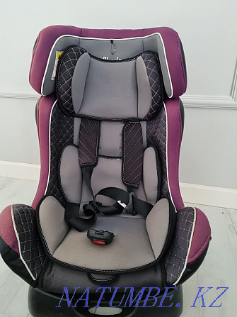 Car seat in excellent condition  - photo 1