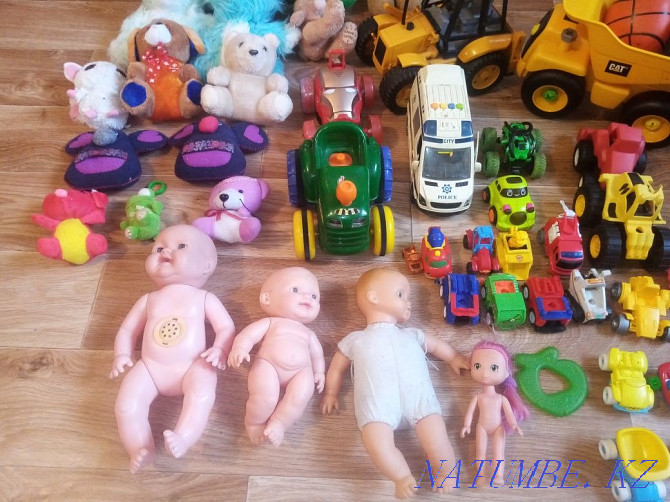 Children's toys exchange for 5 liter oil Almaty - photo 2
