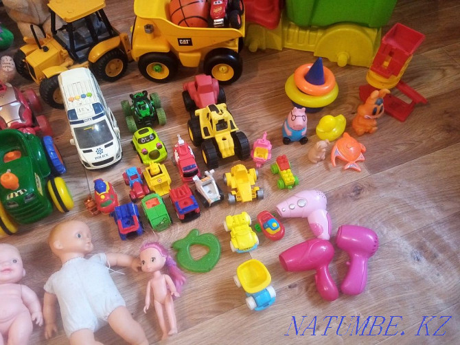 Children's toys exchange for 5 liter oil Almaty - photo 5