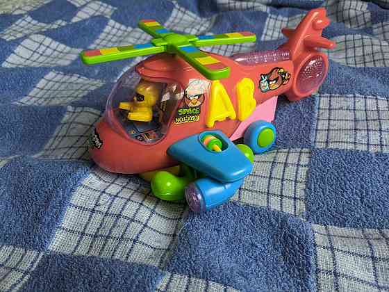 Игрушечный вертолет Angry Birds на батарейках подарок ребенку Shymkent