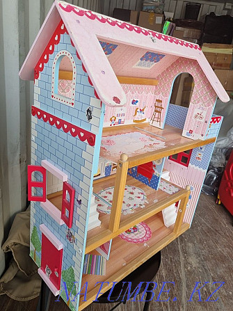 Dollhouse for girls  - photo 4