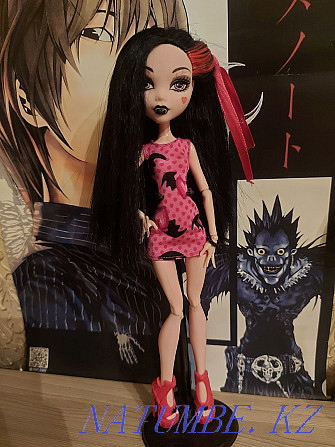 монстр жоғары. Monster high. Monster High. Дракулаура  Астана - изображение 2