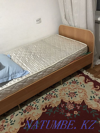 Sell bed with mattress  - photo 1