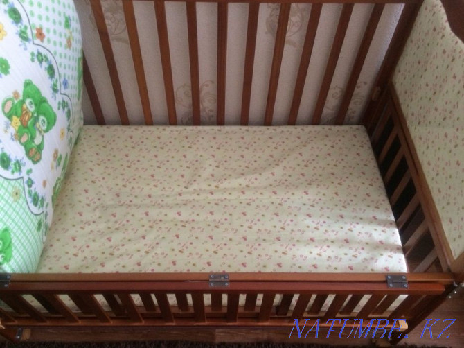 Продам деревянную кровать манеж Алматы - изображение 5