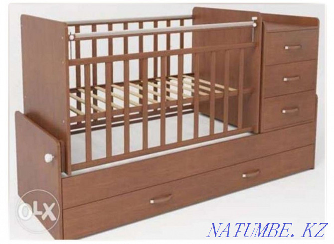 Продам Манеж (детская кровать трансформер) с маятниковым типом качания Шымкент - изображение 1