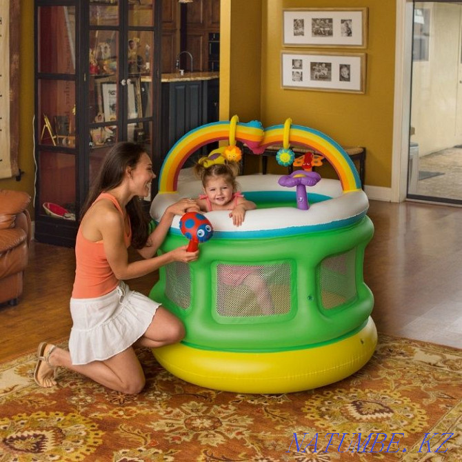 Inflatable play center "Manege" from 1 year old 109x104 cm, Bestway 52221 Astana - photo 1