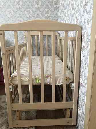 Детская кроватка  Өскемен