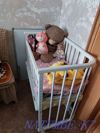 Продам детскую кроватку 5 в 1 Алматы - изображение 4