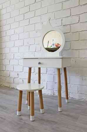 Туалетный столик с зеркалом детский диван шкаф купе тумба Алматы