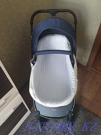 I will sell a carriage 2 in 1 from the birth of the child. The stroller is in excellent condition. Temirtau - photo 2