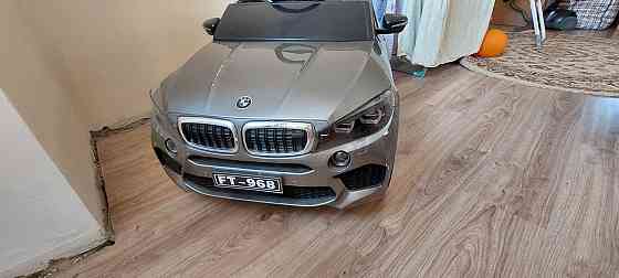 Продам детскую машинку BMW X6 Астана