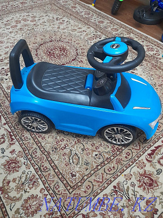 Продам детскую машину-толокар Павлодар - изображение 2