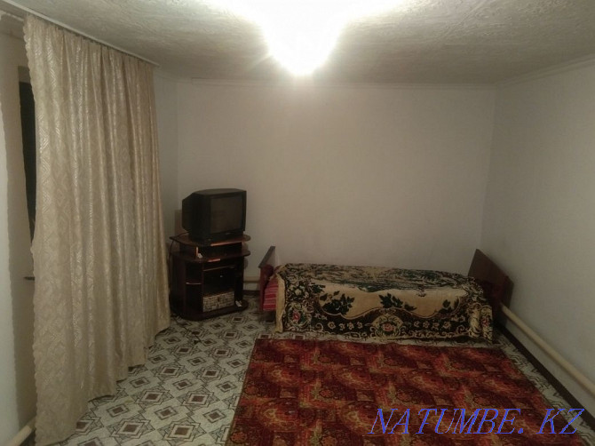 Rent a private house in the yard with the owners. Poultry farm st. Zheruyik, 52 Oral - photo 1