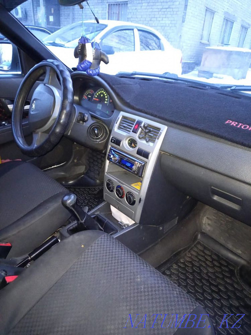VAZ 2170 Priora жылдың седаны  отбасы  - изображение 5