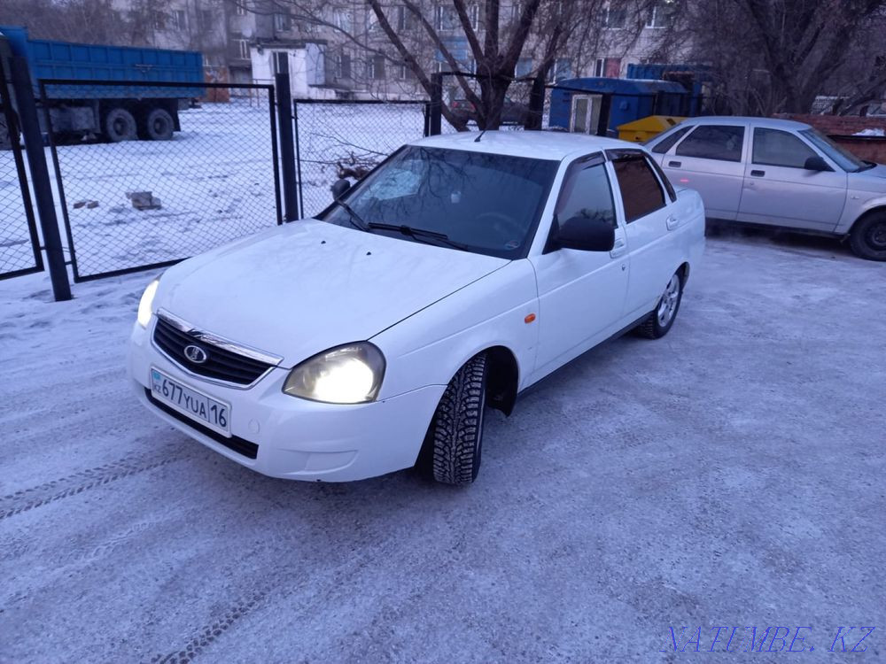 VAZ 2170 Priora жылдың седаны  отбасы  - изображение 8