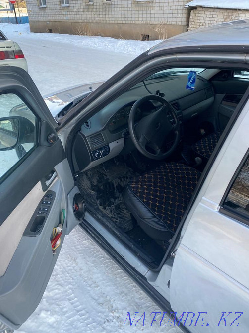 VAZ 2170 Priora жылдың седаны  Орал - изображение 9