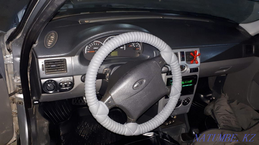 VAZ 2170 Priora Sedan    year  - photo 3