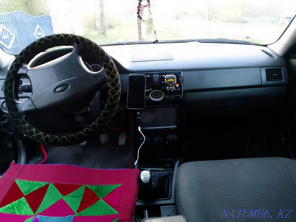 VAZ 2170 Priora жылдың седаны  - изображение 6