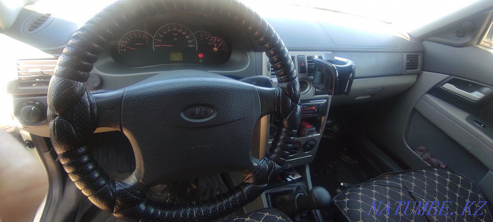 VAZ 2170 Priora жылдың седаны  Астана - изображение 7