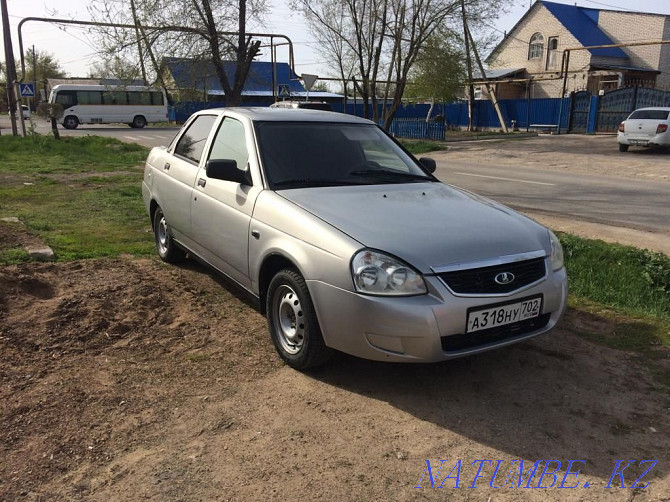 VAZ 2170 Priora жылдың седаны  Ақсай  - изображение 1