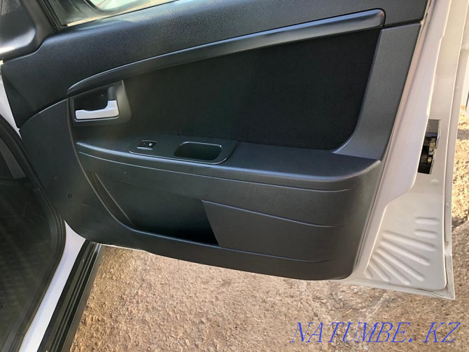 VAZ 2170 Priora Sedan    year Astana - photo 7