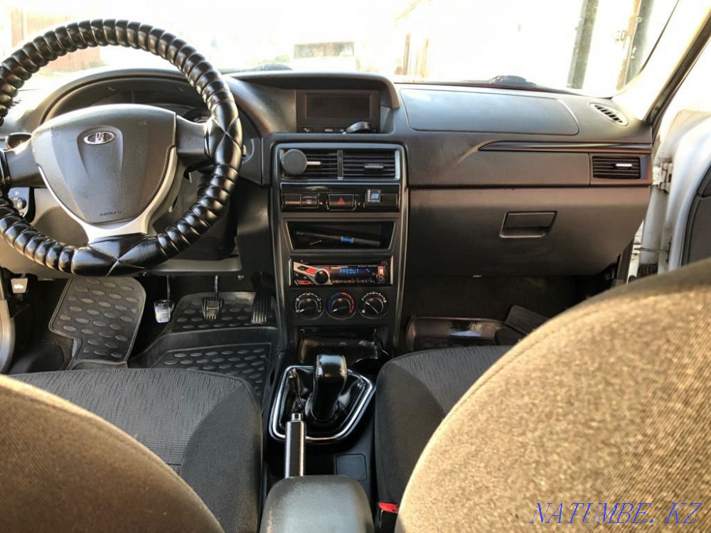 VAZ 2170 Priora Sedan    year Astana - photo 6