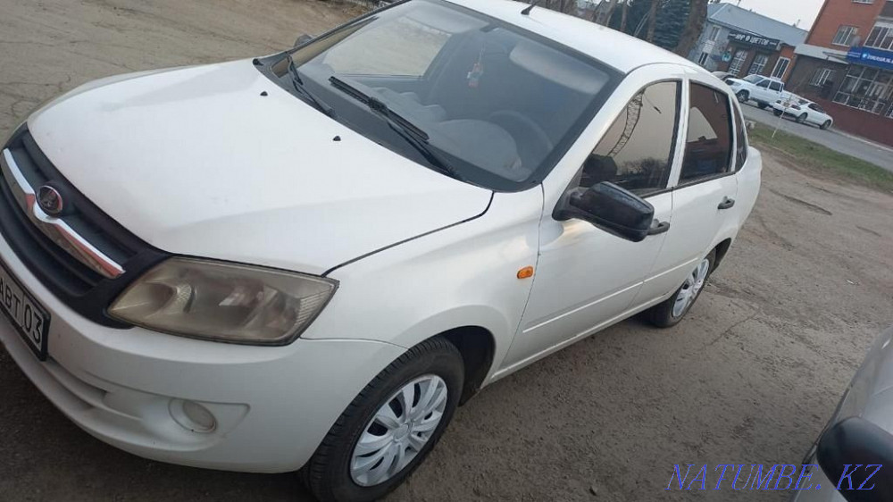 VAZ 2170 Priora жылдың седаны  Көкшетау - изображение 5