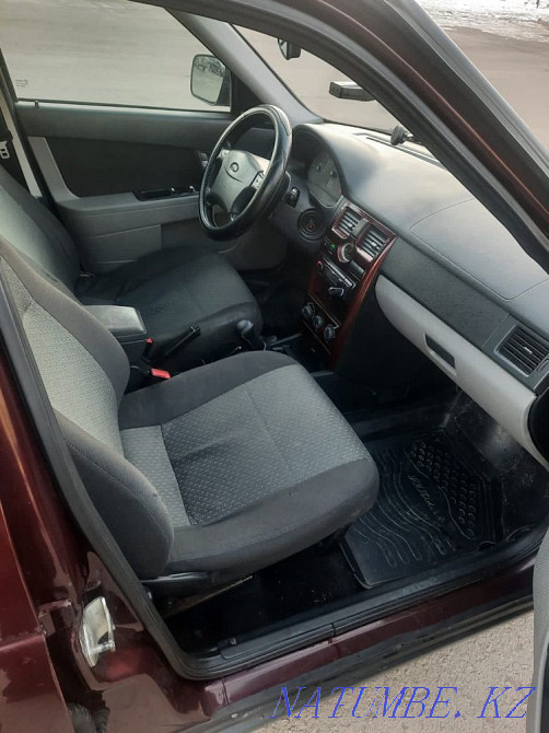 VAZ 2170 Priora Sedan    year Petropavlovsk - photo 4
