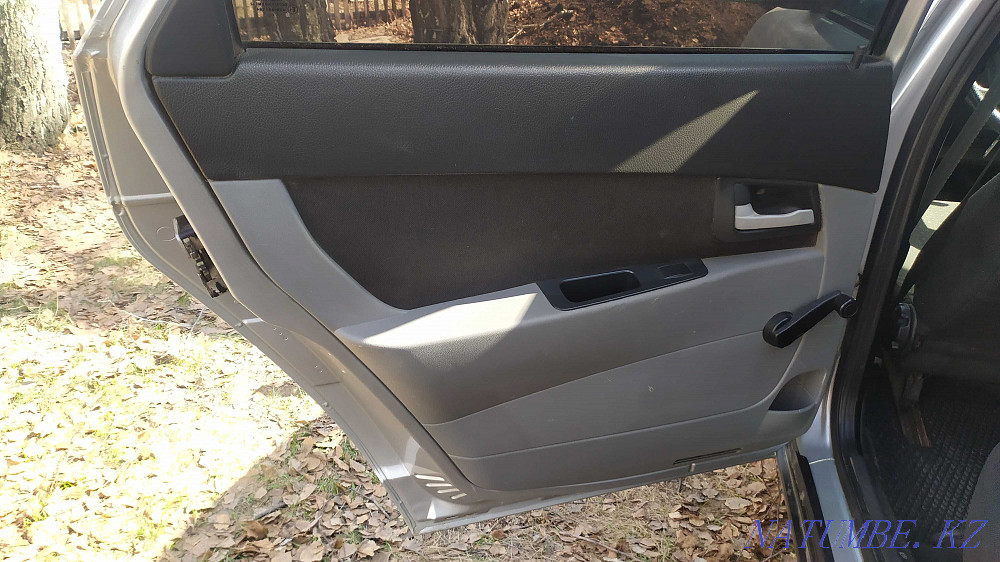 VAZ 2170 Priora жылдың седаны  Петропавл - изображение 5