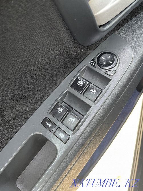 VAZ 2170 Priora жылдың седаны  Қостанай  - изображение 10