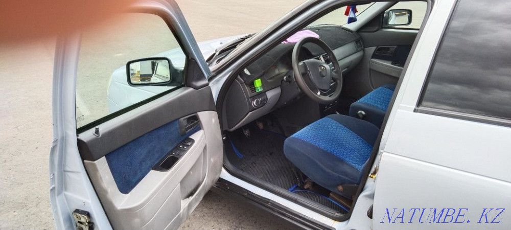 VAZ 2170 Priora жылдың седаны  - изображение 8