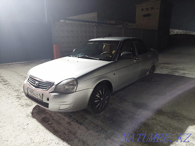 VAZ 2170 Priora жылдың седаны  отбасы  - изображение 1