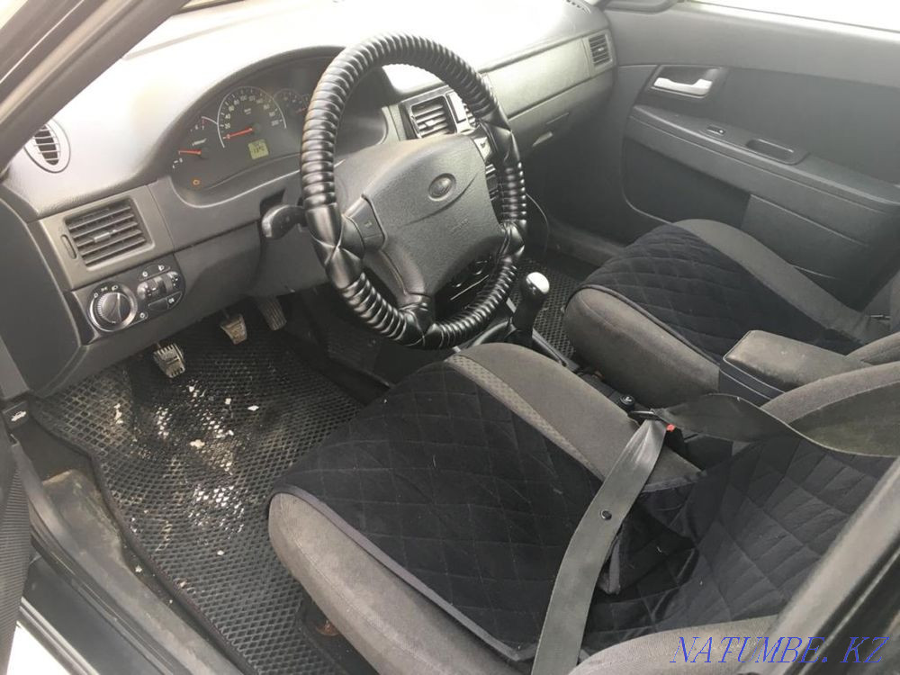 VAZ 2170 Priora Sedan    year Khromtau - photo 4