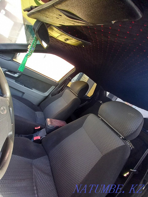 VAZ 2170 Priora жылдың седаны  Ақтөбе  - изображение 7