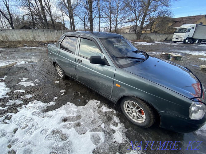 VAZ 2170 Priora жылдың седаны  отбасы  - изображение 2