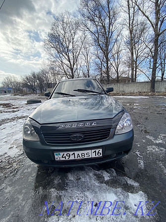 VAZ 2170 Priora жылдың седаны  отбасы  - изображение 1