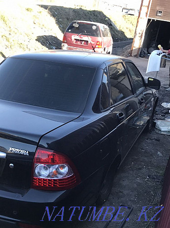 VAZ 2170 Priora жылдың седаны  отбасы  - изображение 3