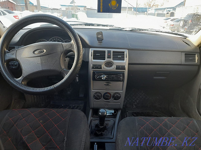 VAZ 2170 Priora жылдың седаны  Қостанай  - изображение 5