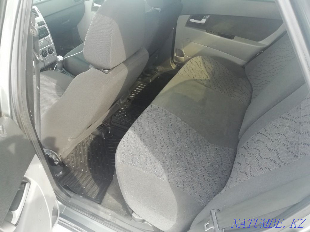 VAZ 2170 Priora жылдың седаны  - изображение 4