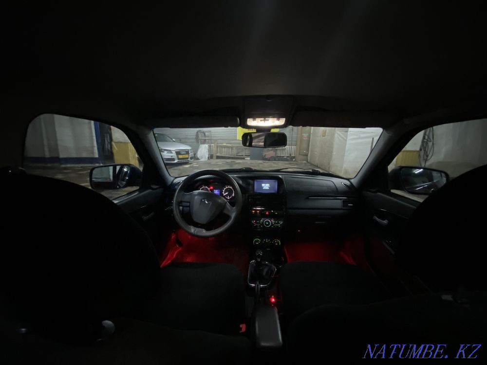 ВАЗ 2170 Priora Седан    года Астана - изображение 8