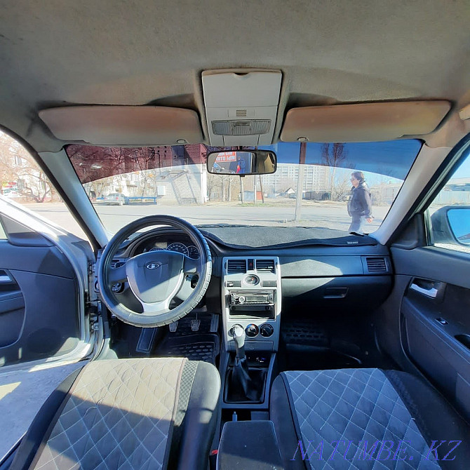 VAZ 2170 Priora жылдың седаны  отбасы  - изображение 2