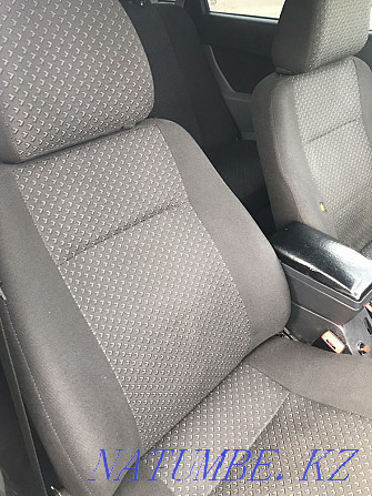 VAZ 2170 Priora жылдың седаны  Астана - изображение 4