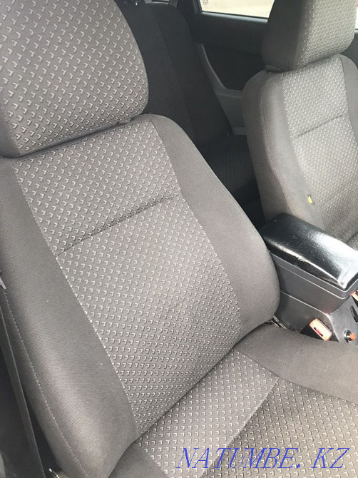 ВАЗ 2170 Priora Седан    года Астана - изображение 4