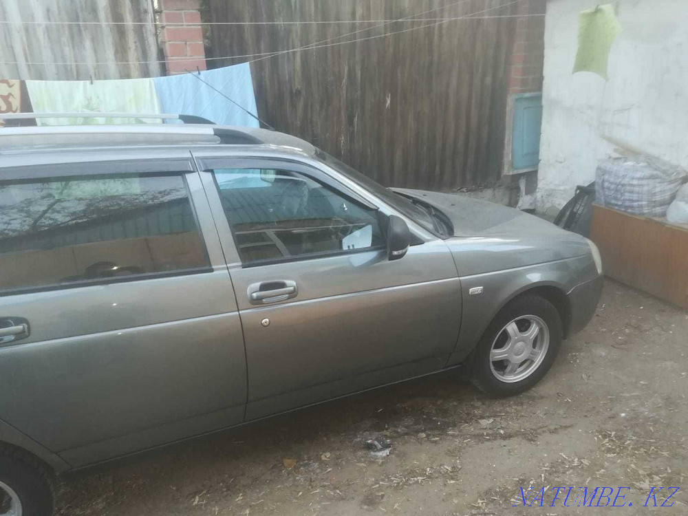 VAZ 2171 Priora жылдың станциялық вагоны  - изображение 3