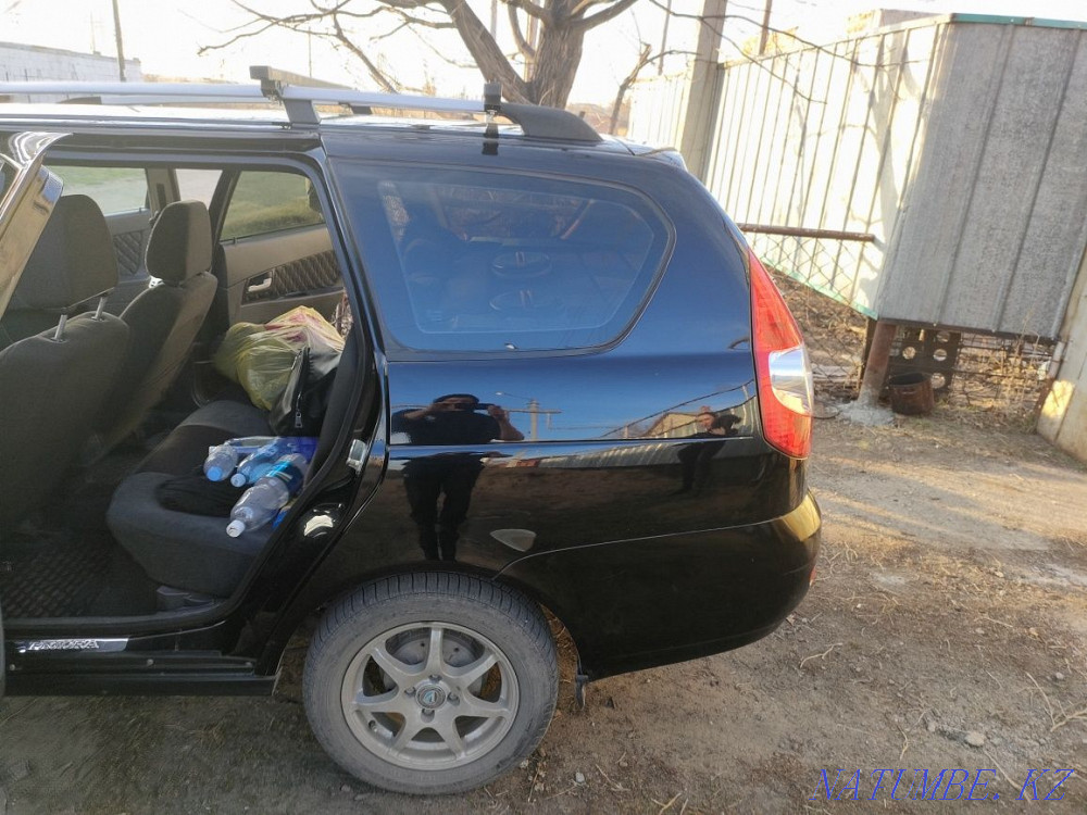 VAZ 2171 Priora Wagon    year Rudnyy - photo 6