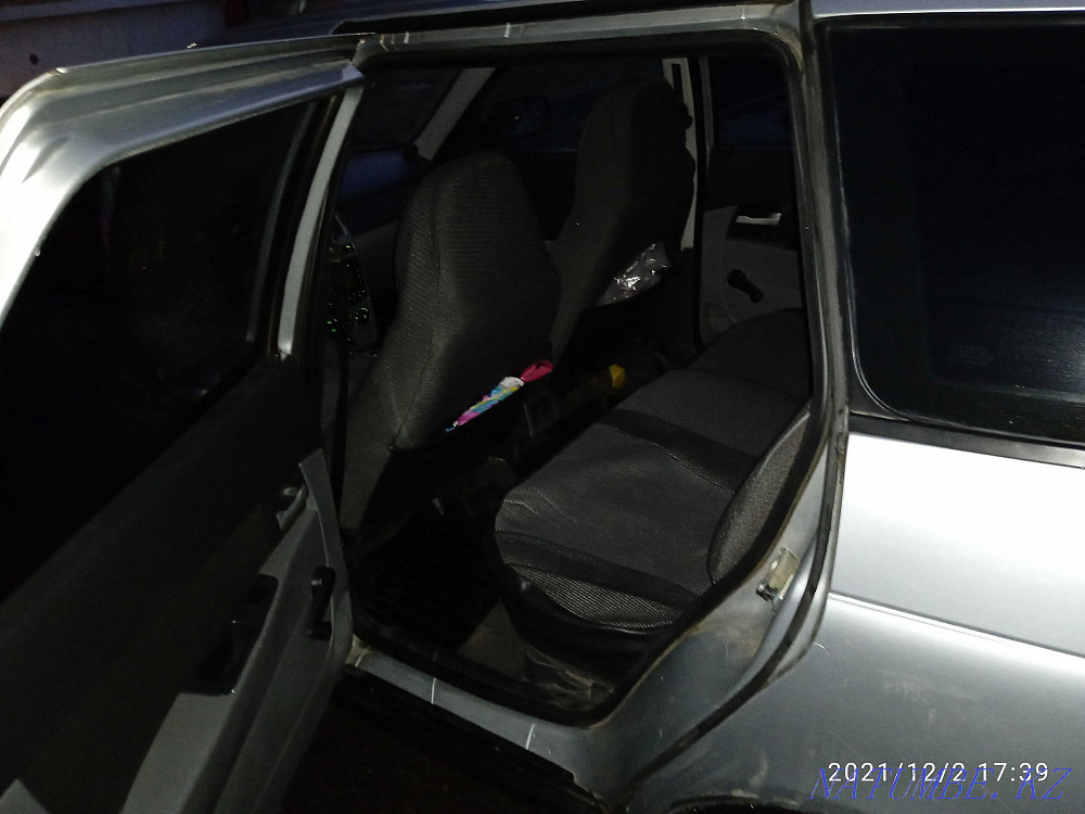 ВАЗ 2171 Priora Универсал    года Кокшетау - изображение 3