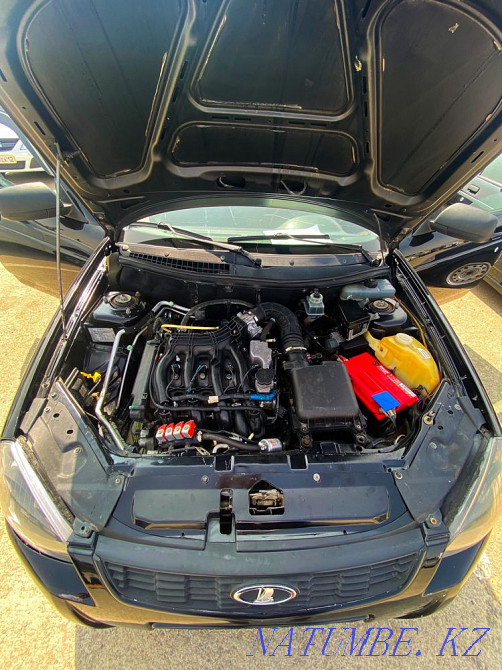 VAZ 2171 Priora жылдың станциялық вагоны  Ақтау  - изображение 2